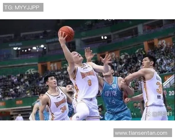 瓦朗谢纳主场迎战沙托鲁争夺关键三分的精彩对决分析 瓦朗谢纳主场迎战沙托鲁争夺关键三分的精彩对决分析